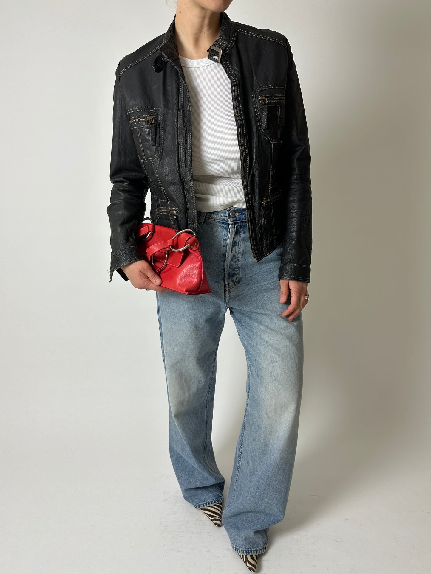 Leather fitted jacket | Black