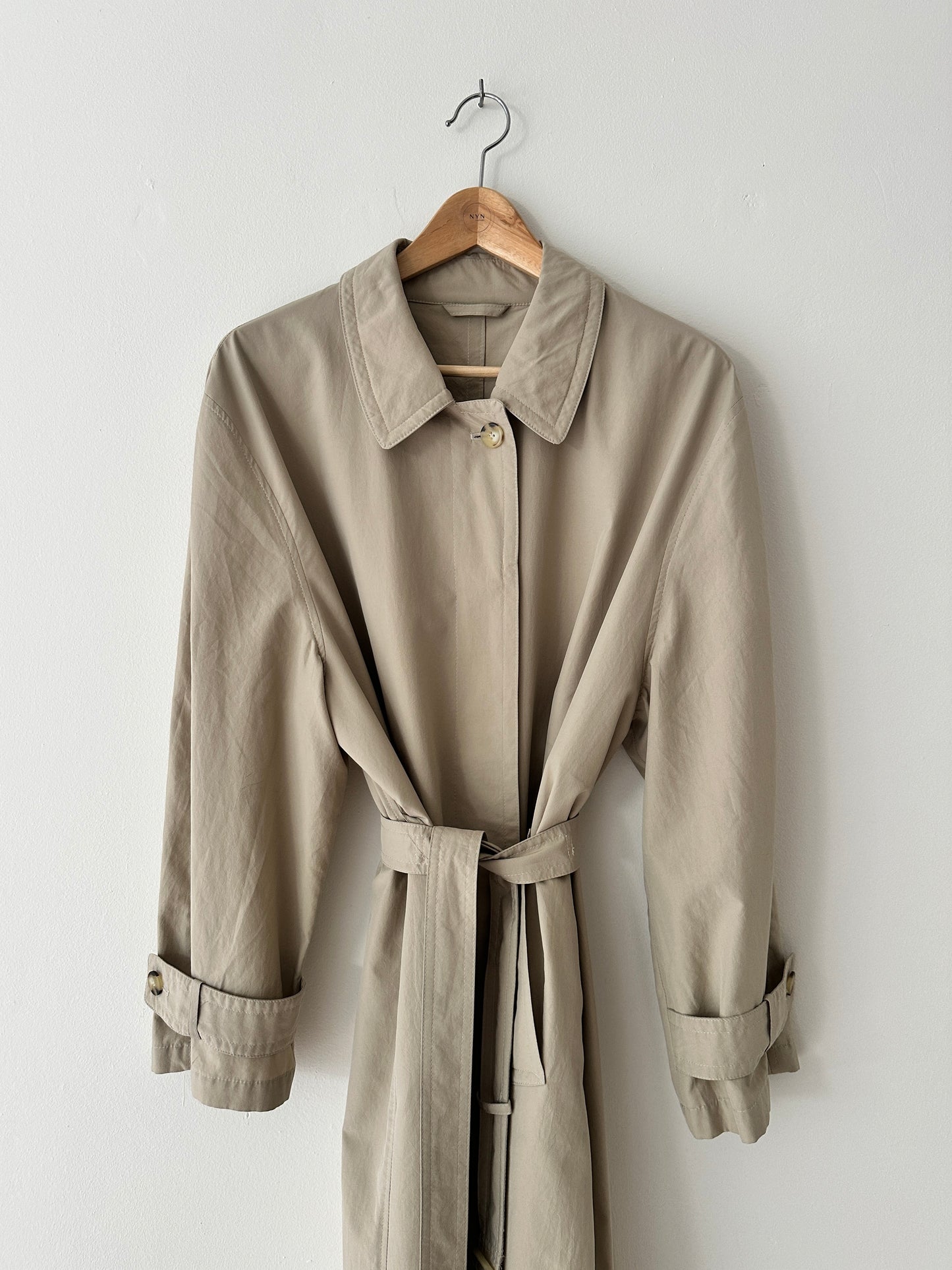 Light weight trench coat | Soft beige