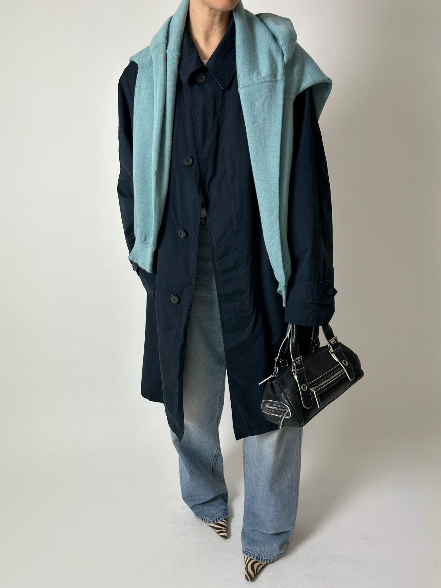 Wool blend v-neck sweater | Soft Turquoise