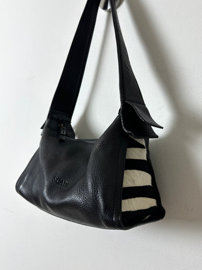 Leather shoulder bag | Black
