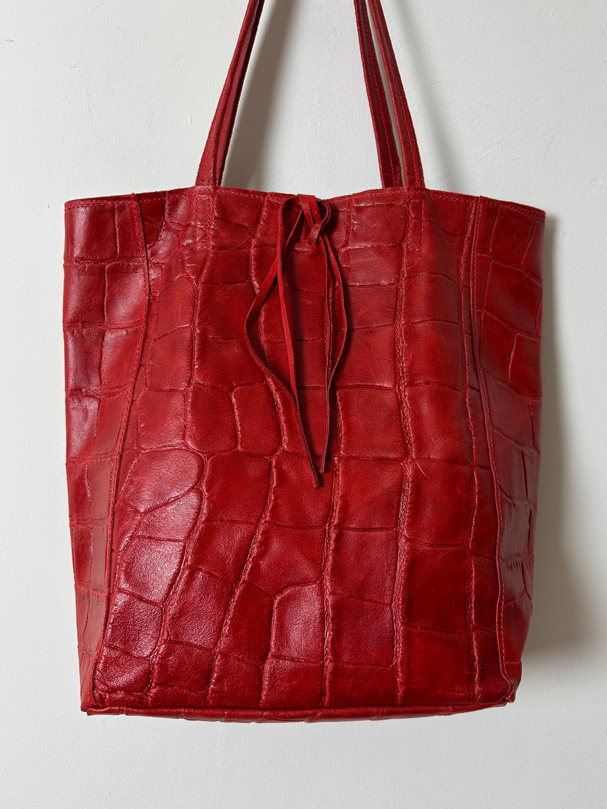 Croc embossed leather bag | Red