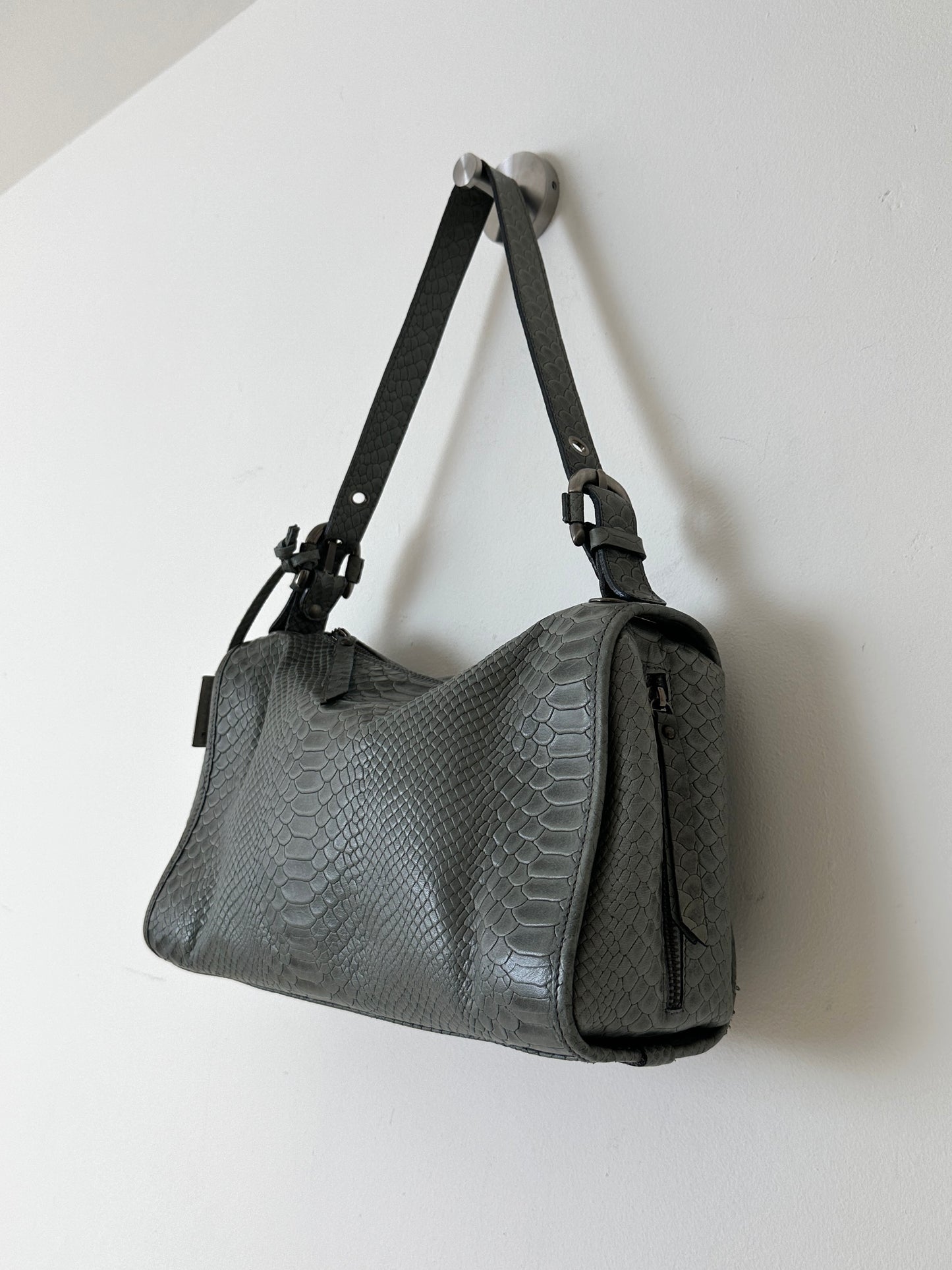 Snake embossed leather bag | Slade grey
