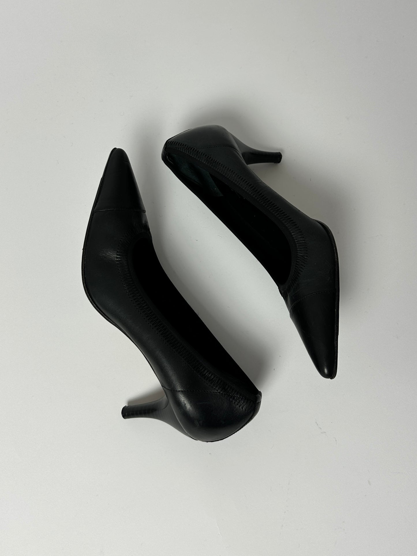 Leather pumps | Black