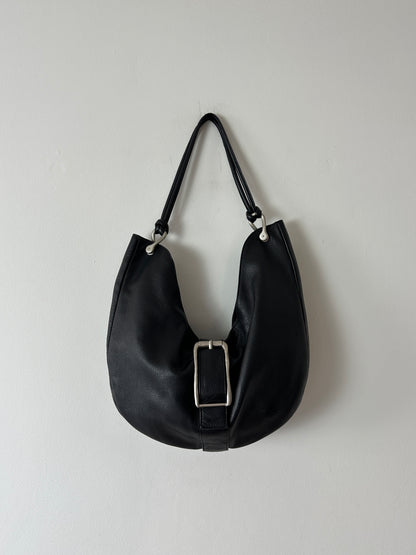 Leather shoulder bag | Black