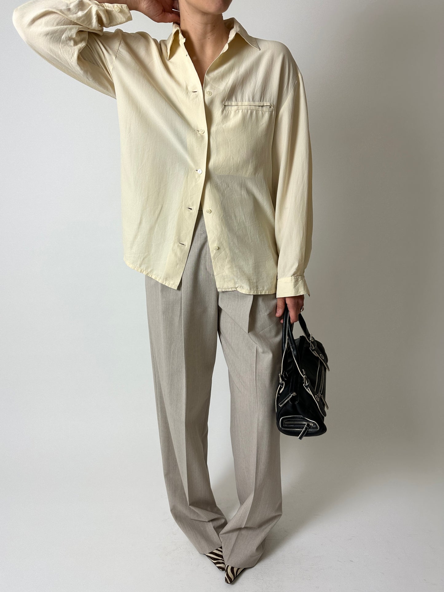 Silk relaxed shirt | Butter