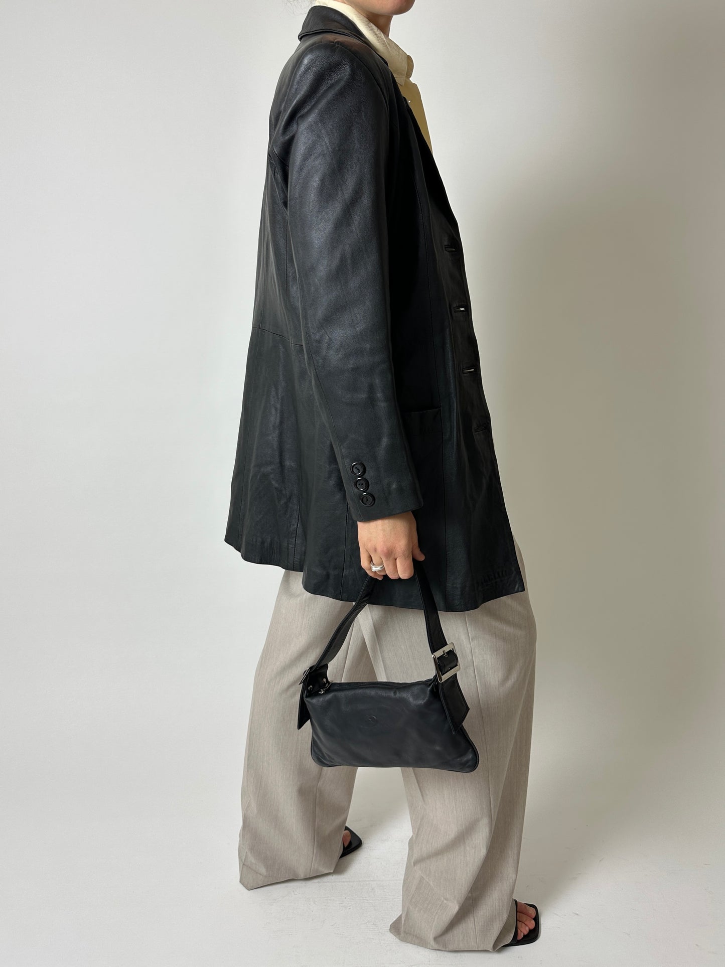 Long leather coat | Black