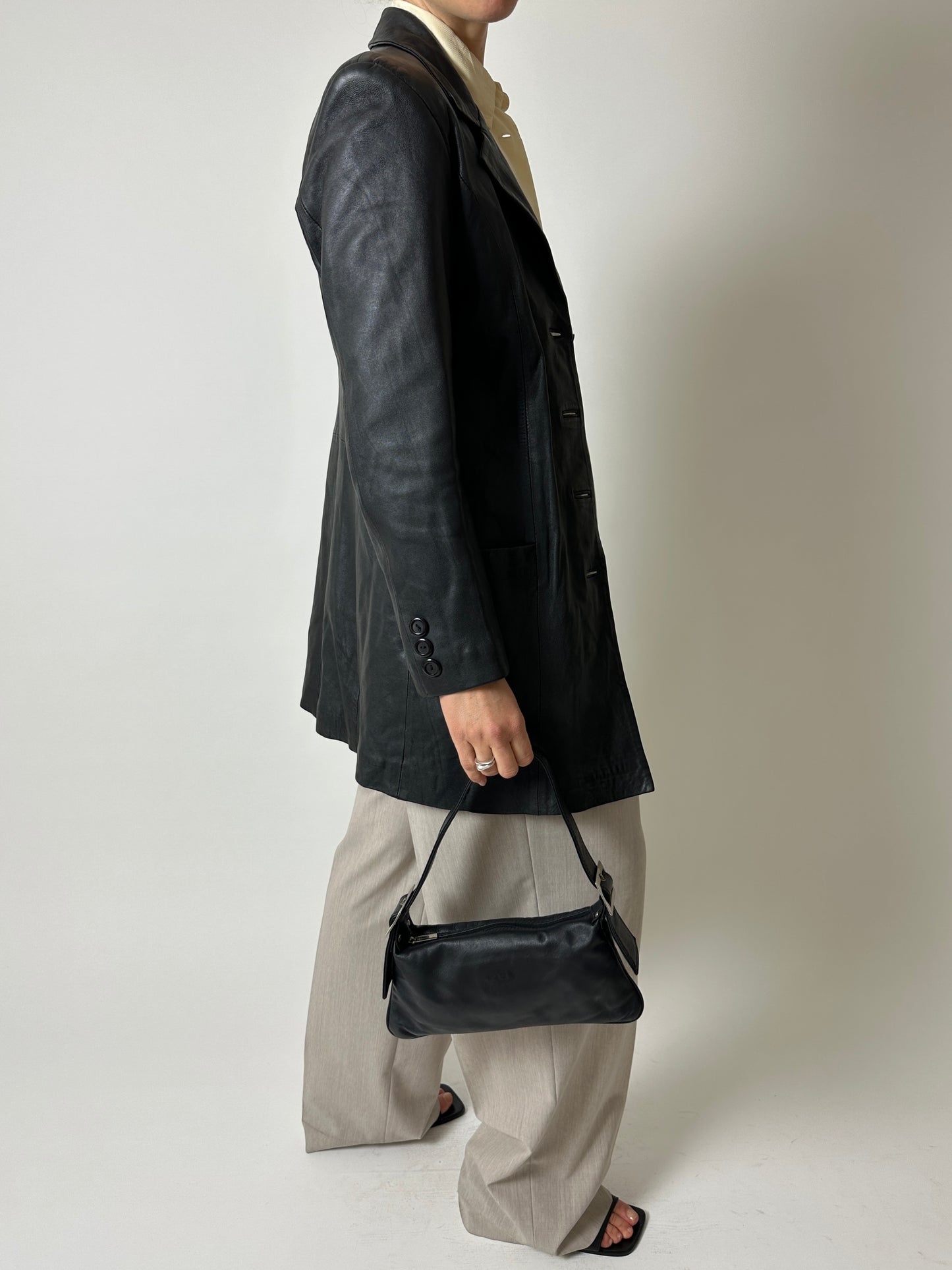 Long leather coat | Black
