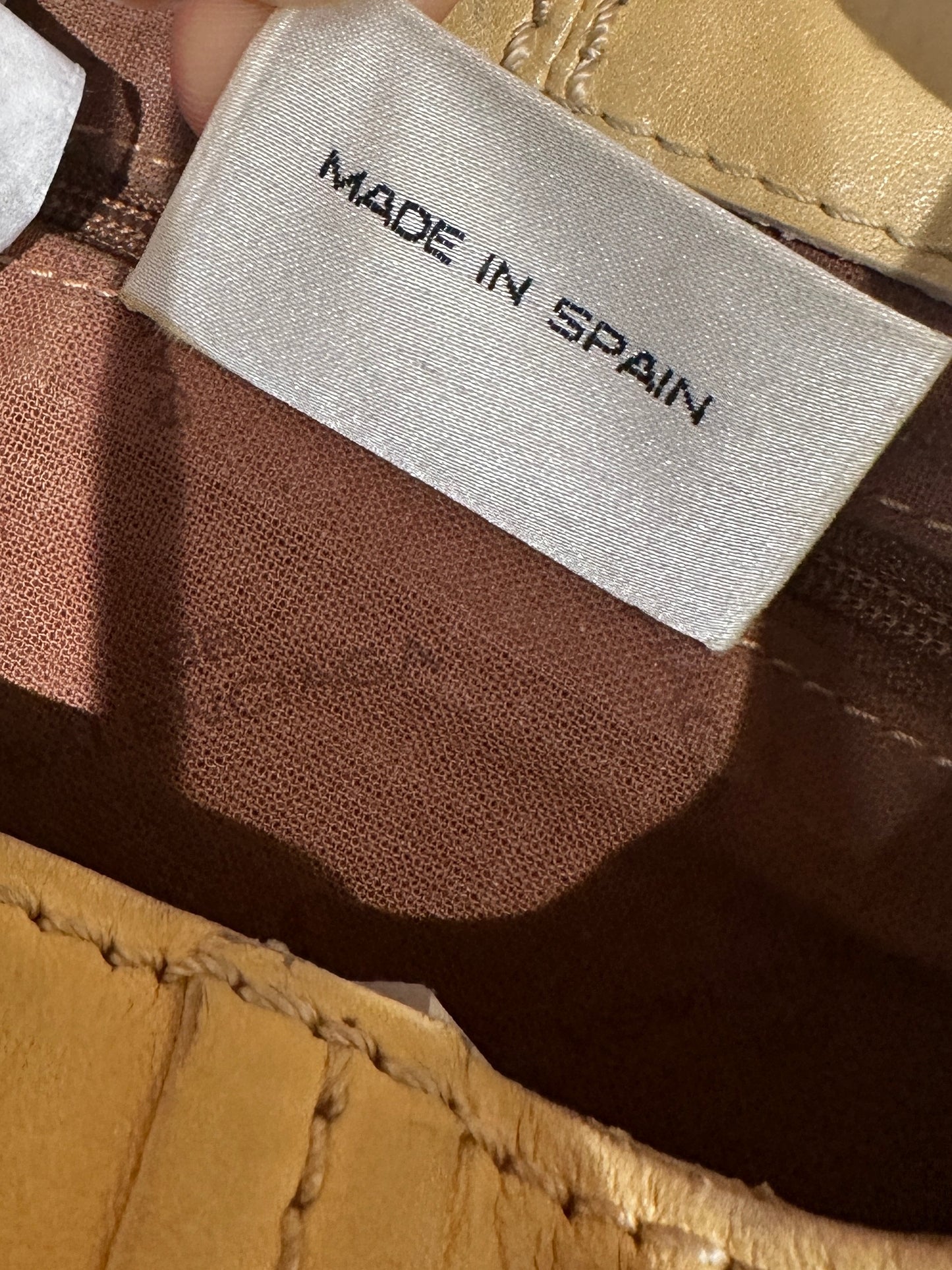 Balenciaga shoulder bag | Butter beige
