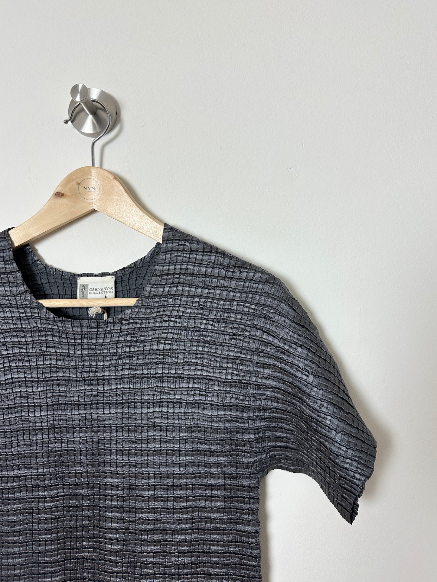 Pleated long top | Dark grey