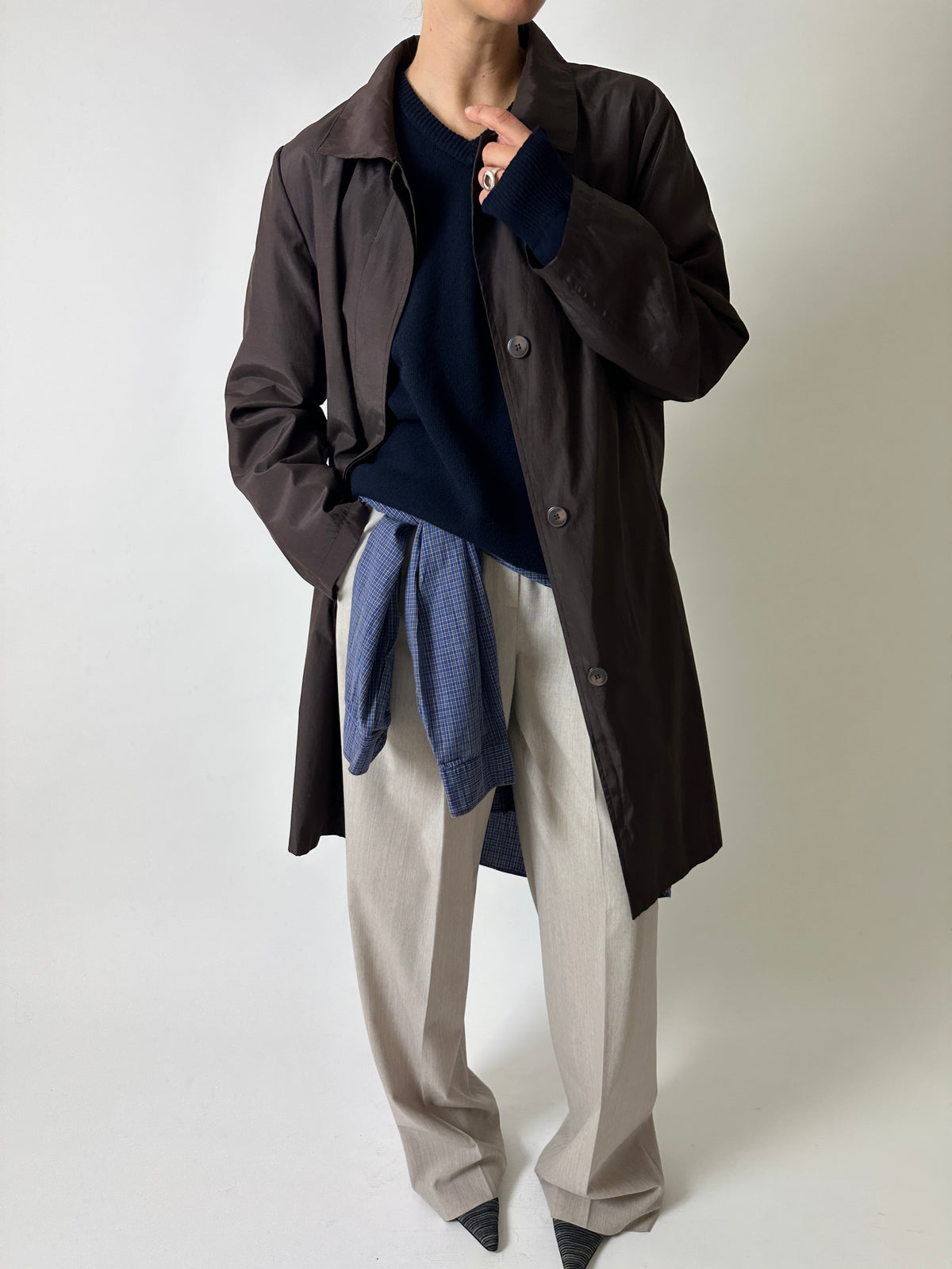 Wool v-neck jumper | Dark blue