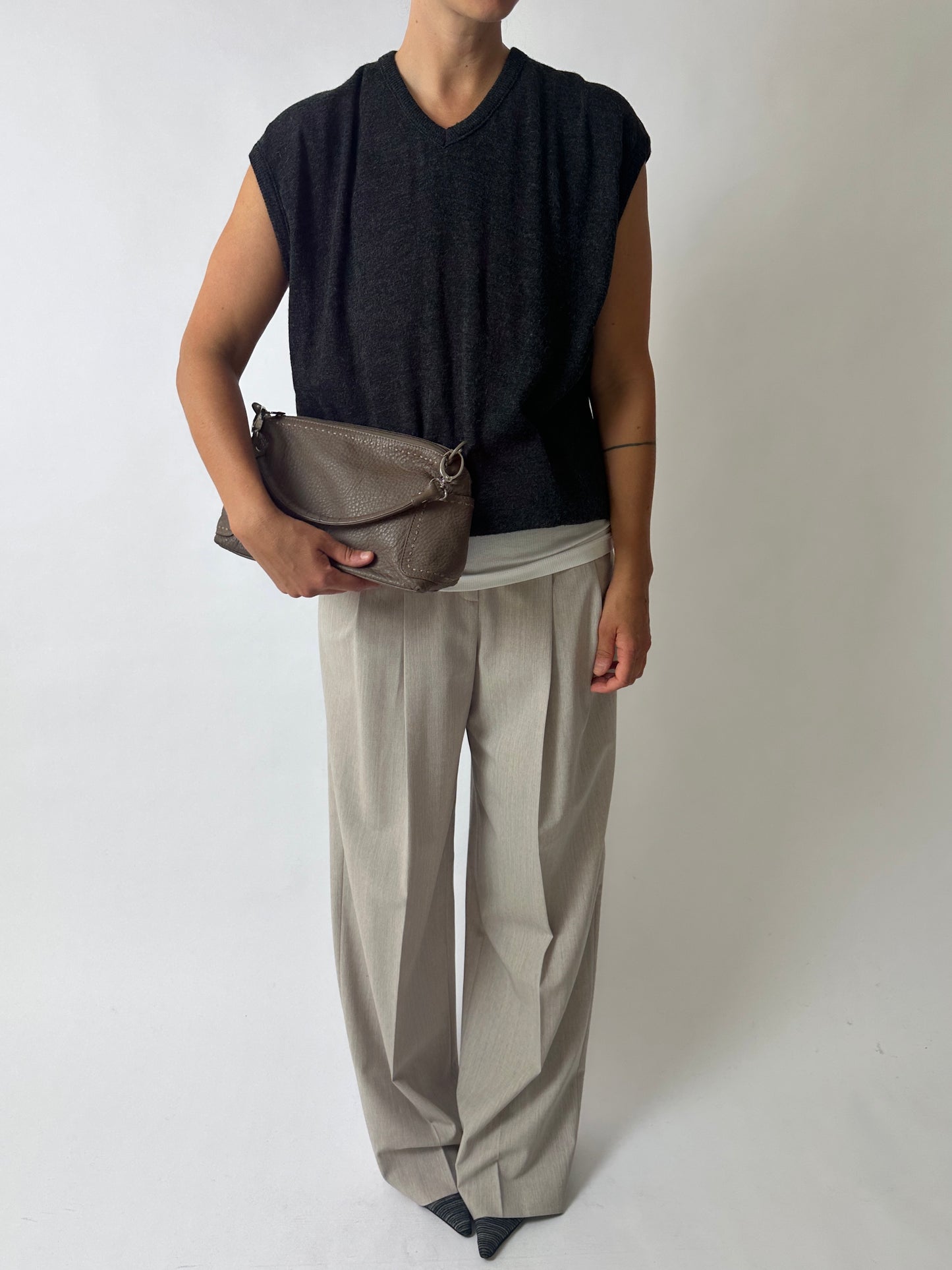 Leather shoulder bag | Taupe