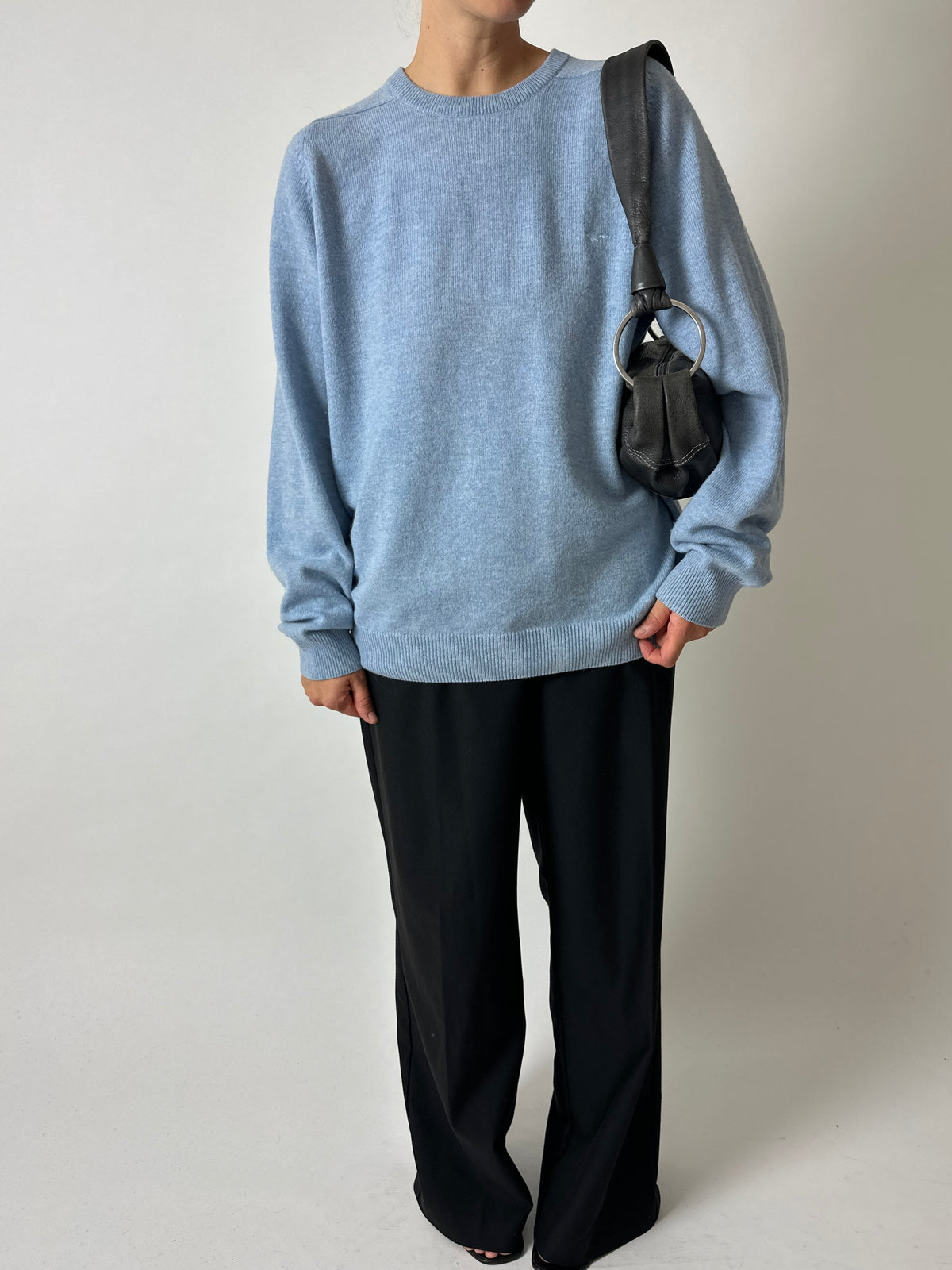 Wool v-neck jumper | Light blue