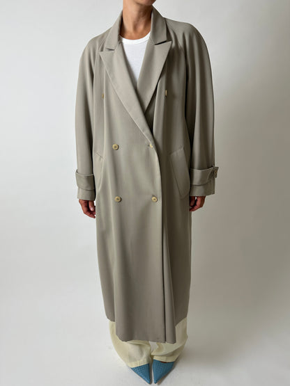 Long double-breasted coat | Beige