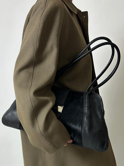Leather shoulder bag | Black
