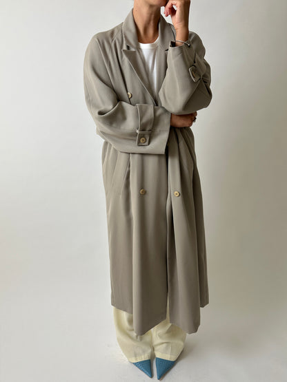 Long double-breasted coat | Beige