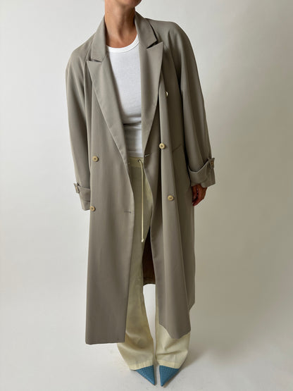 Long double-breasted coat | Beige