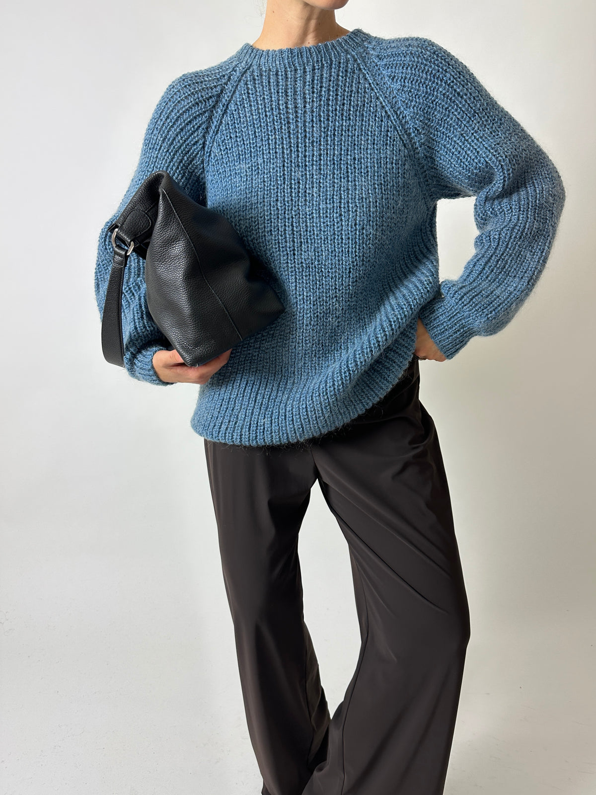 Chunky wool sweater | Steel blue