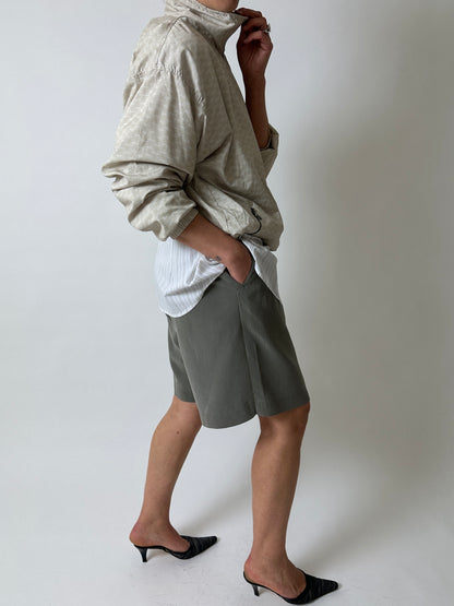 High waist shorts | Soft green