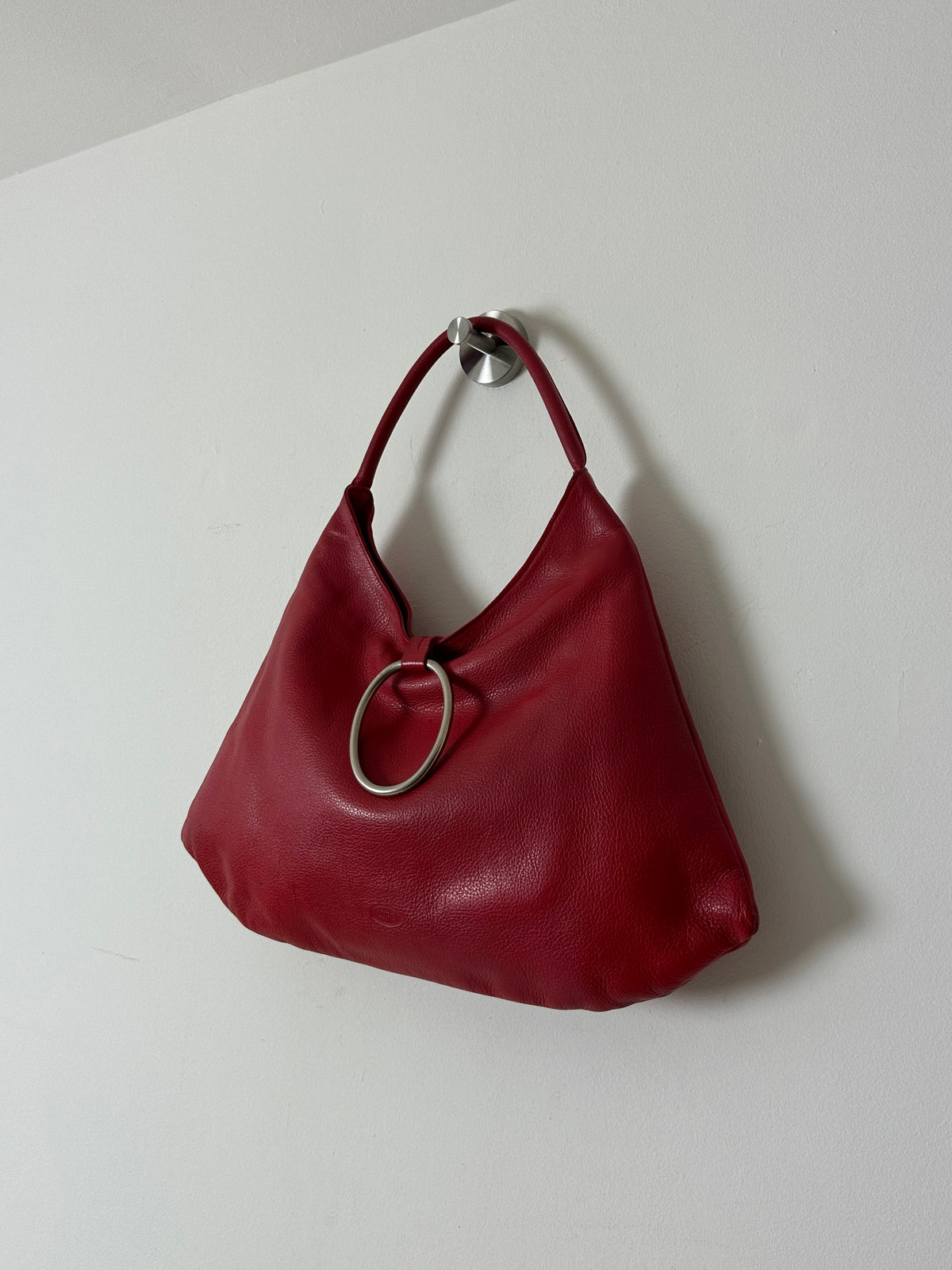 Leather shoulder bag | Red