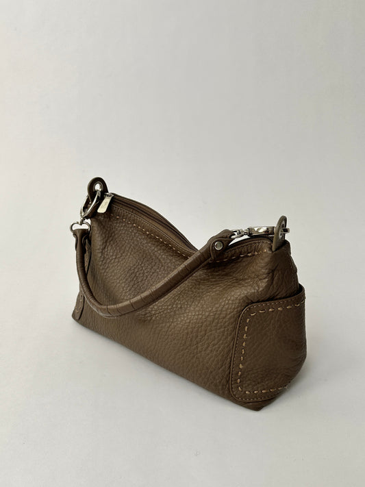 Leather shoulder bag | Taupe