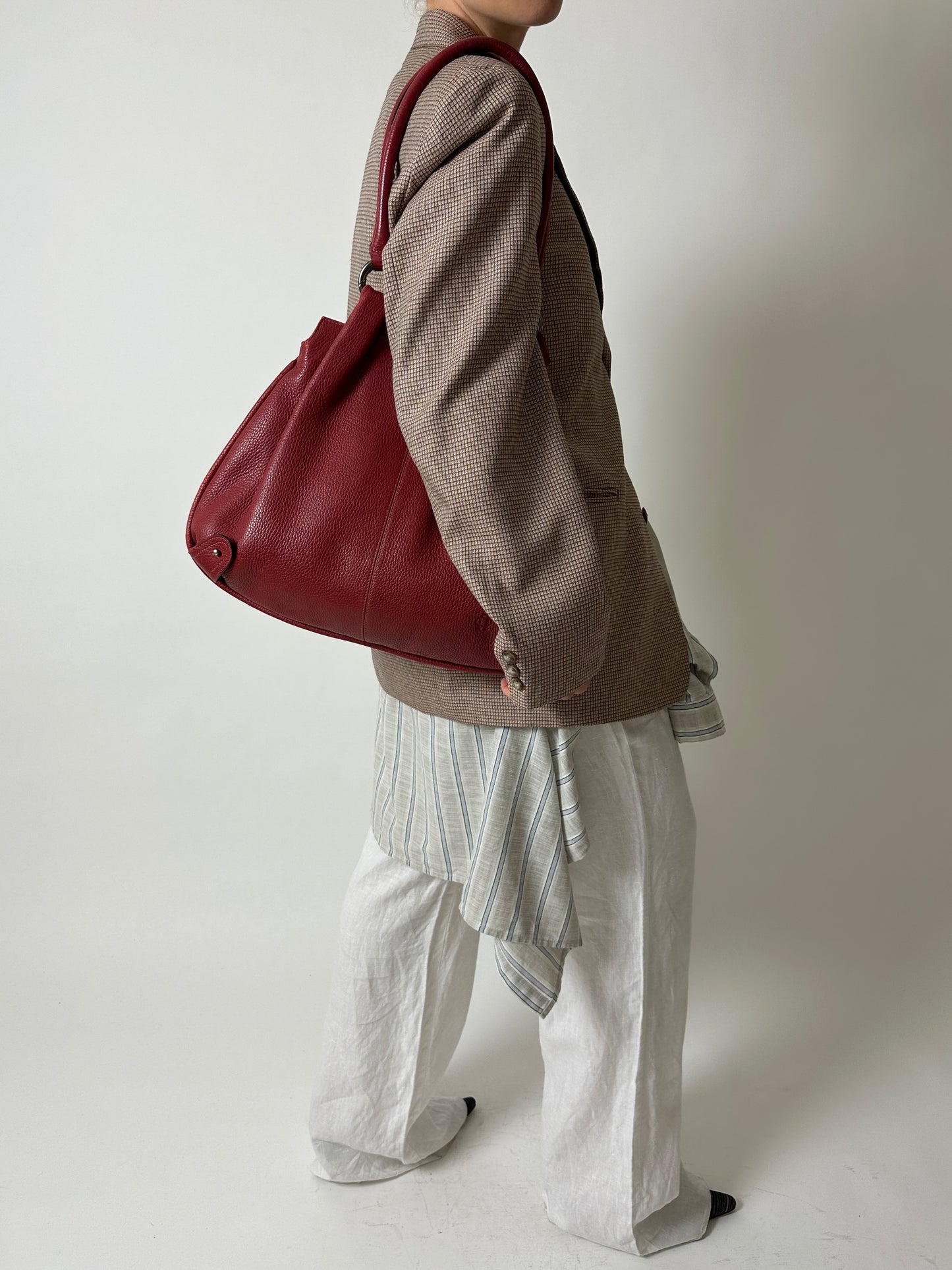 Leather shoulder bag | Bordeaux