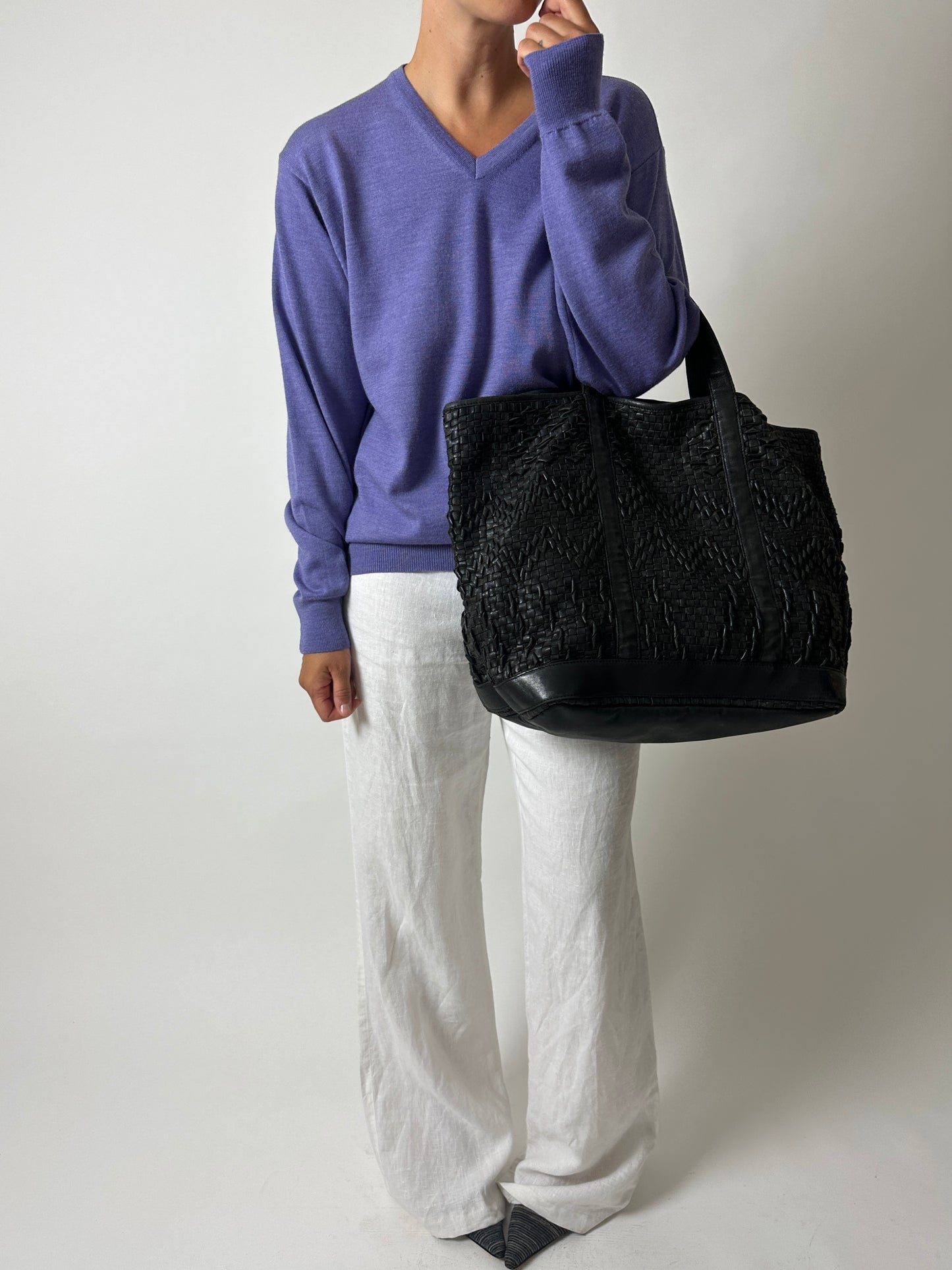 Wool v-neck sweater | Purple