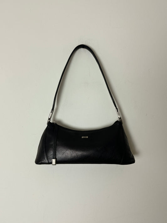 Leather shoulder bag | Black