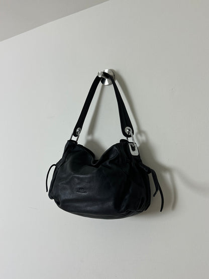 Leather shoulder bag | Black