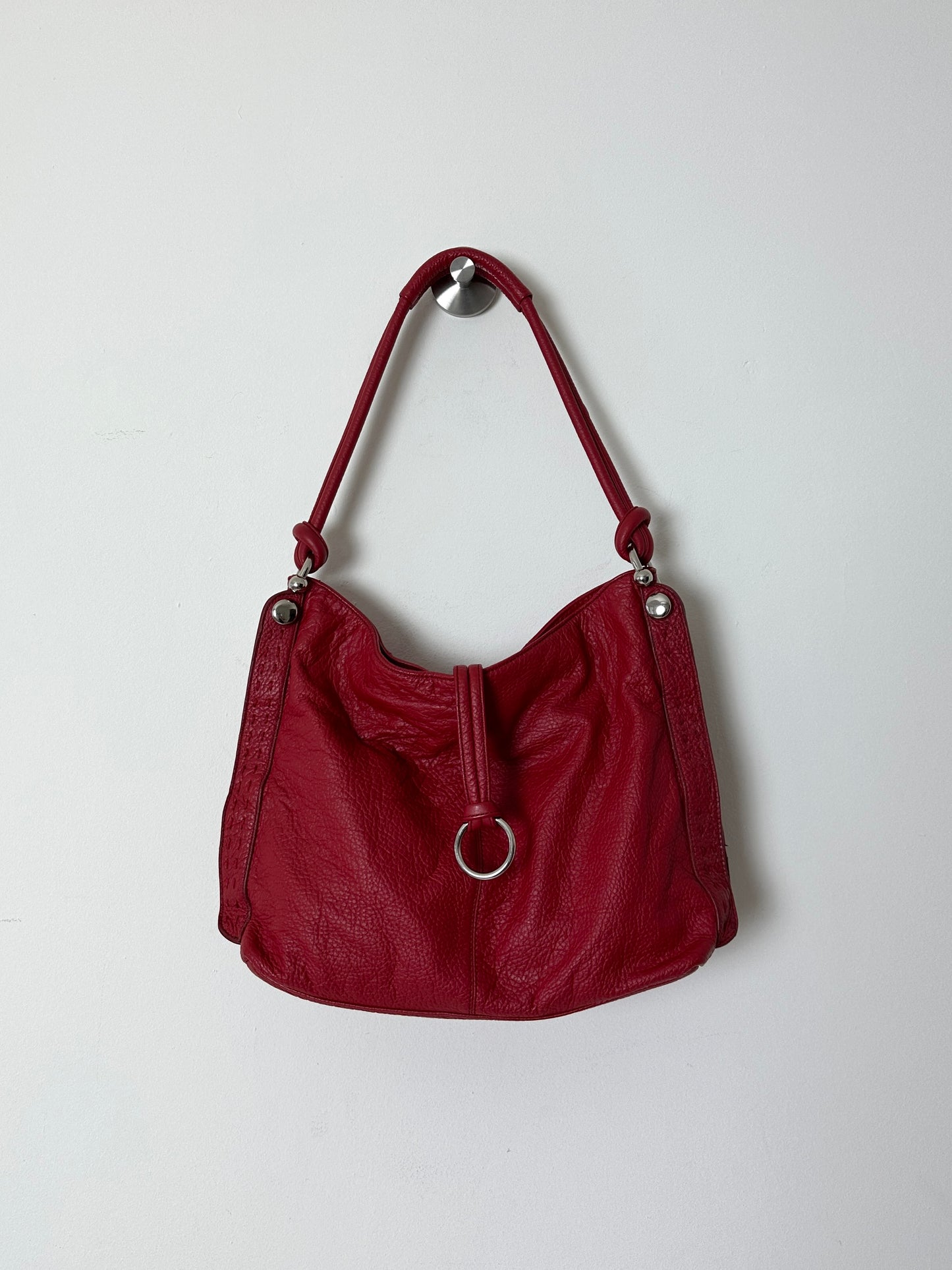 Leather shoulder bag | Red