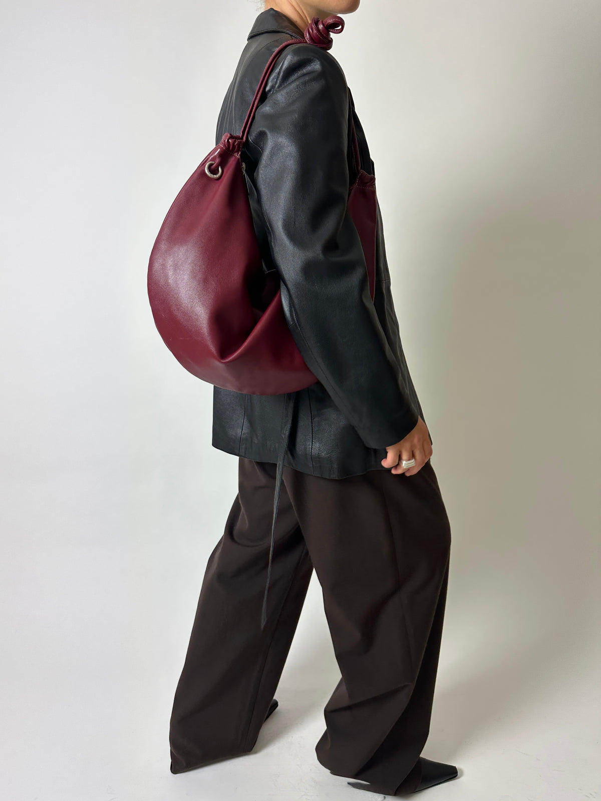 Leather shoulder / crossbody bag | Bordeaux red