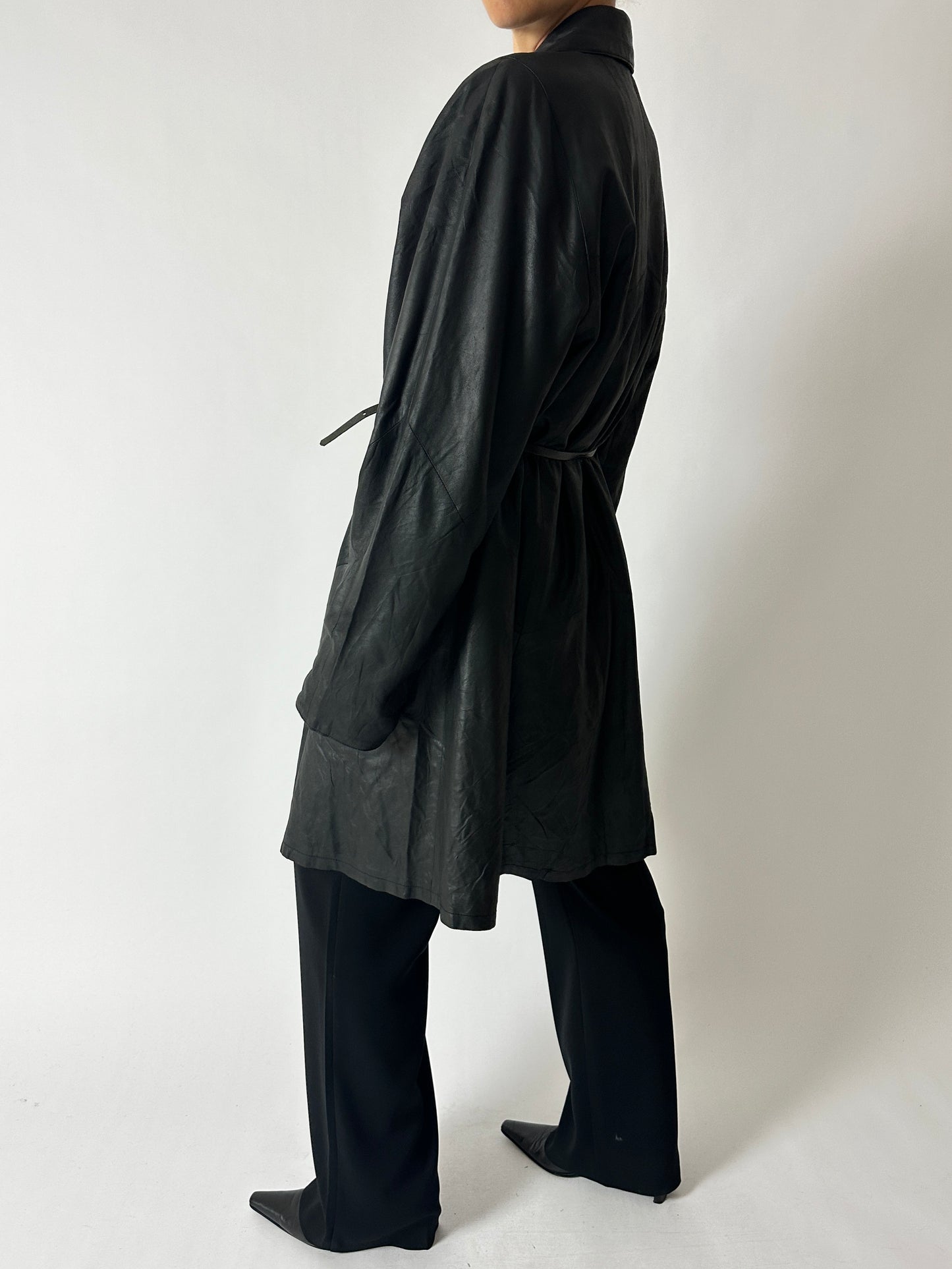 Long leather coat | Black