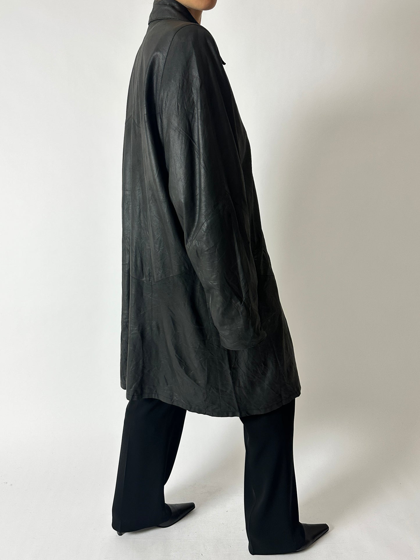 Long leather coat | Black