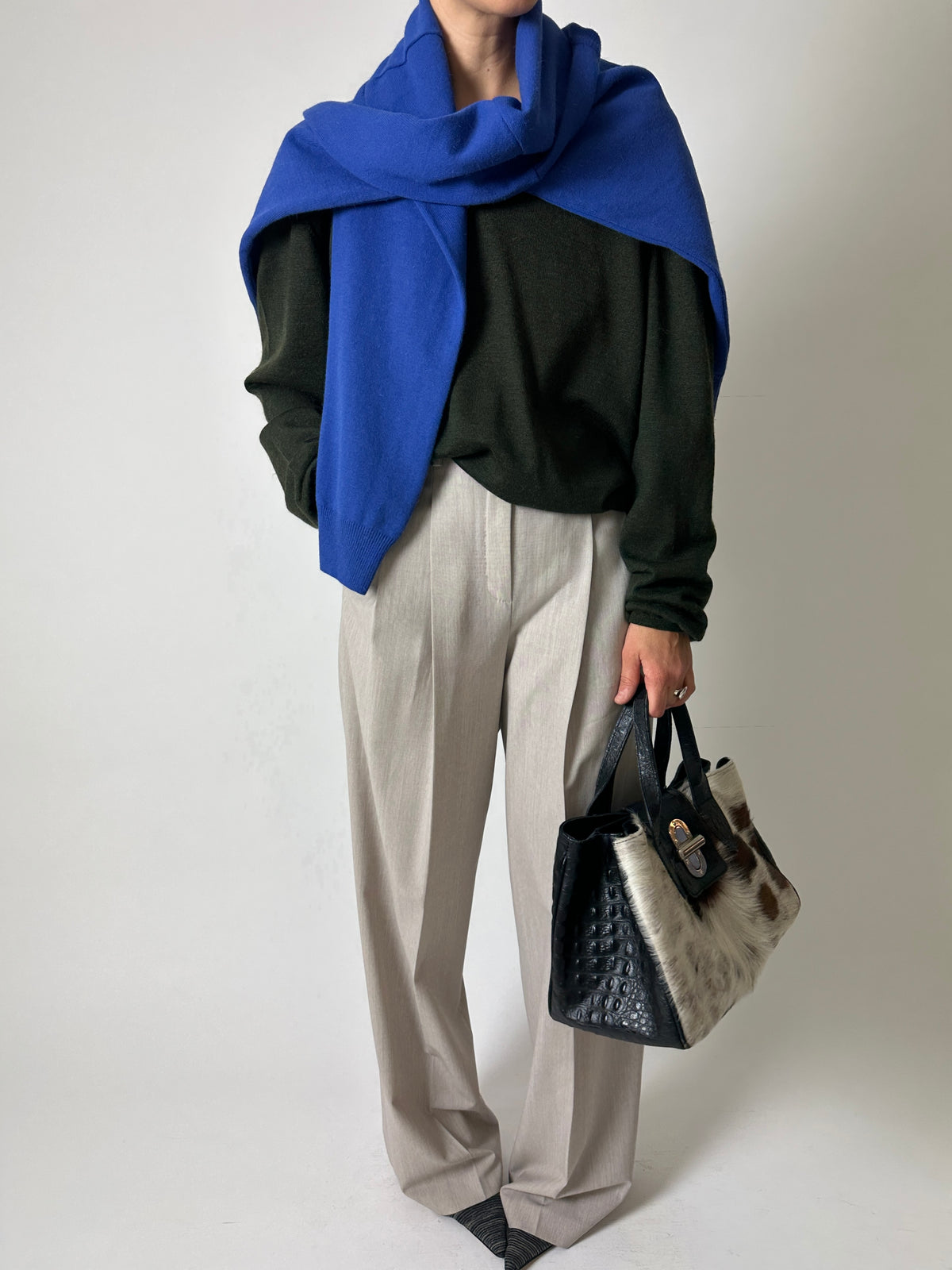 Crew neck sweater | Bright blue