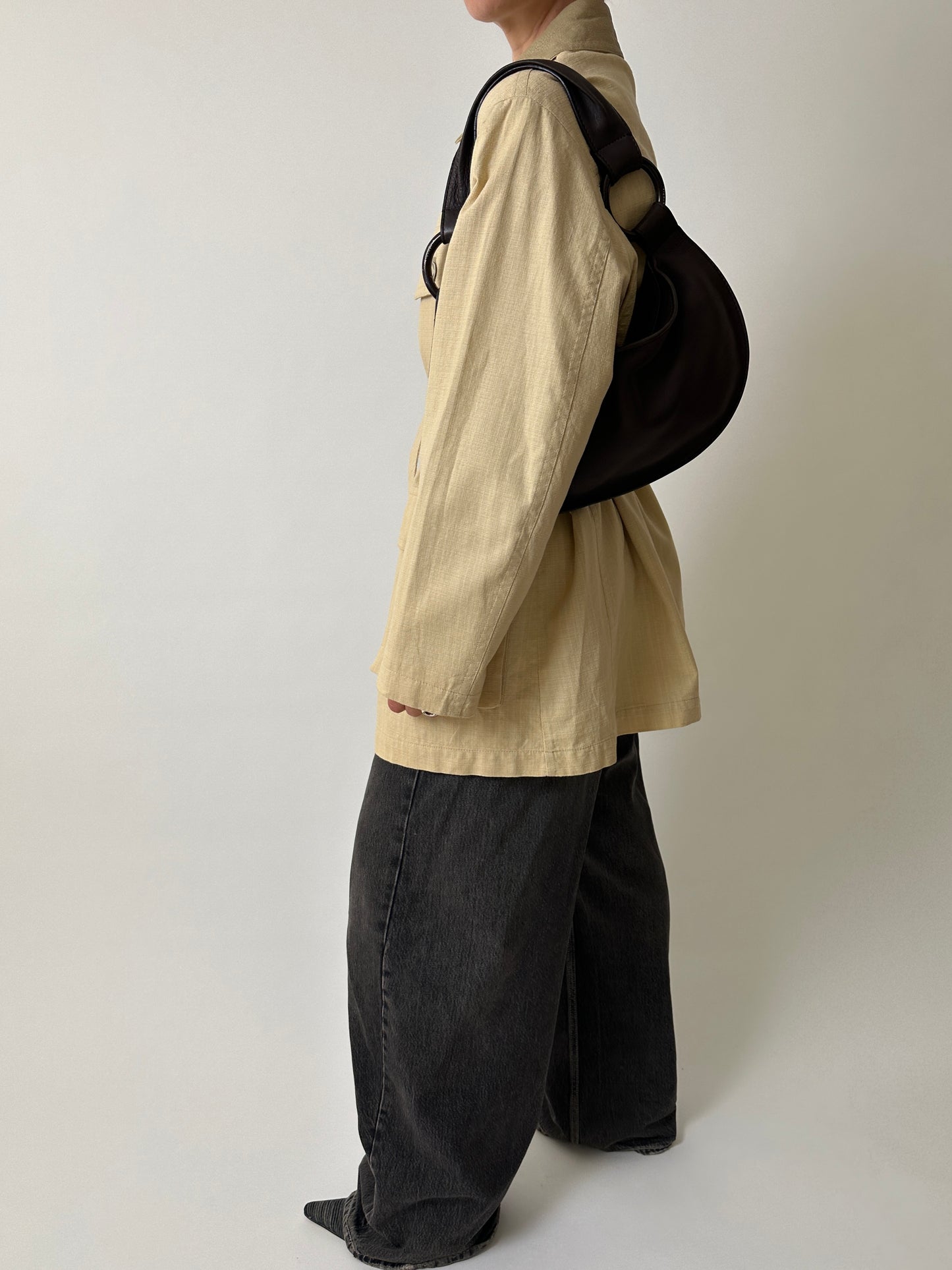 Leather shoulder bag | Dark brown