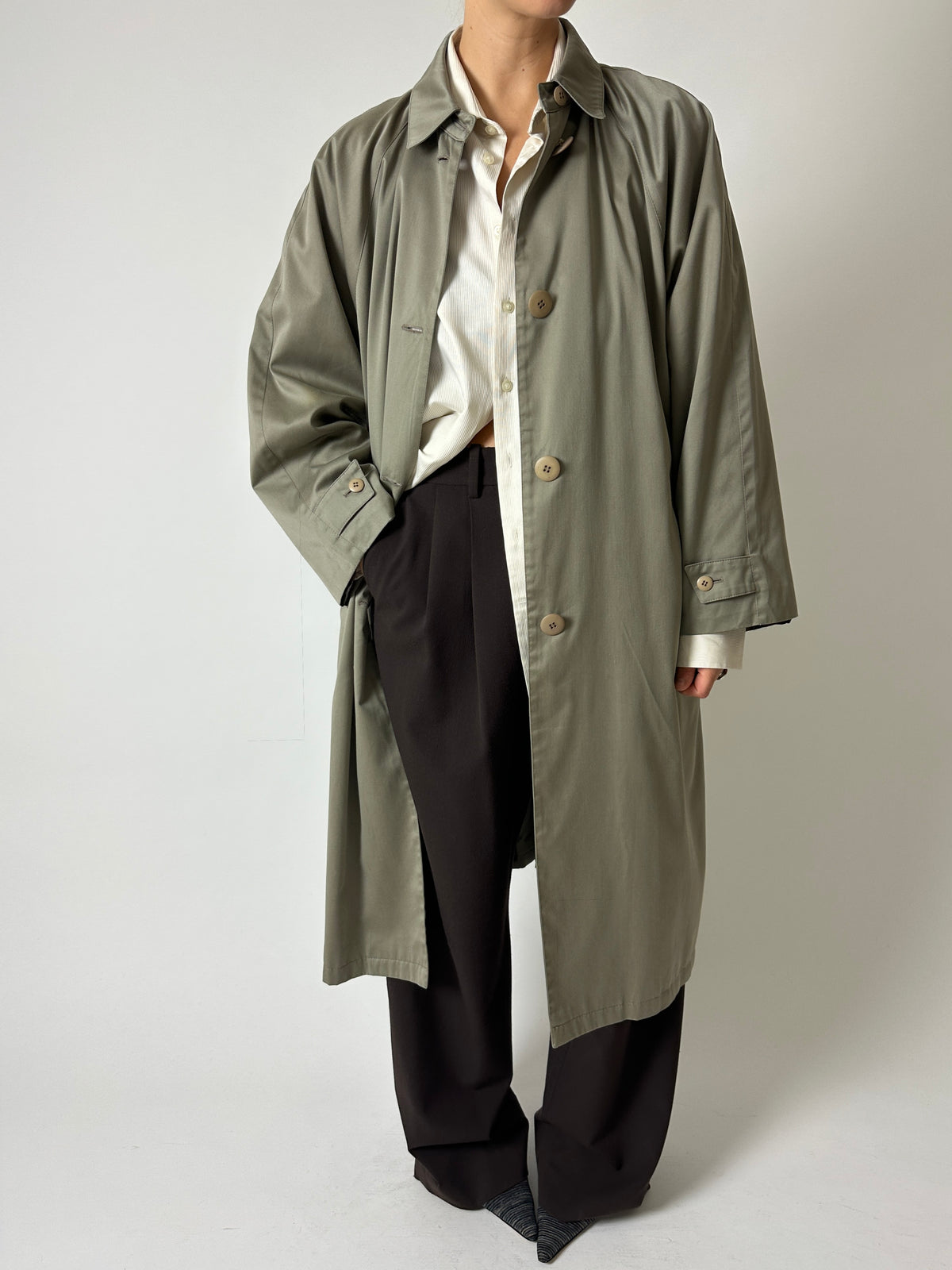 Long Mac coat | Sage green