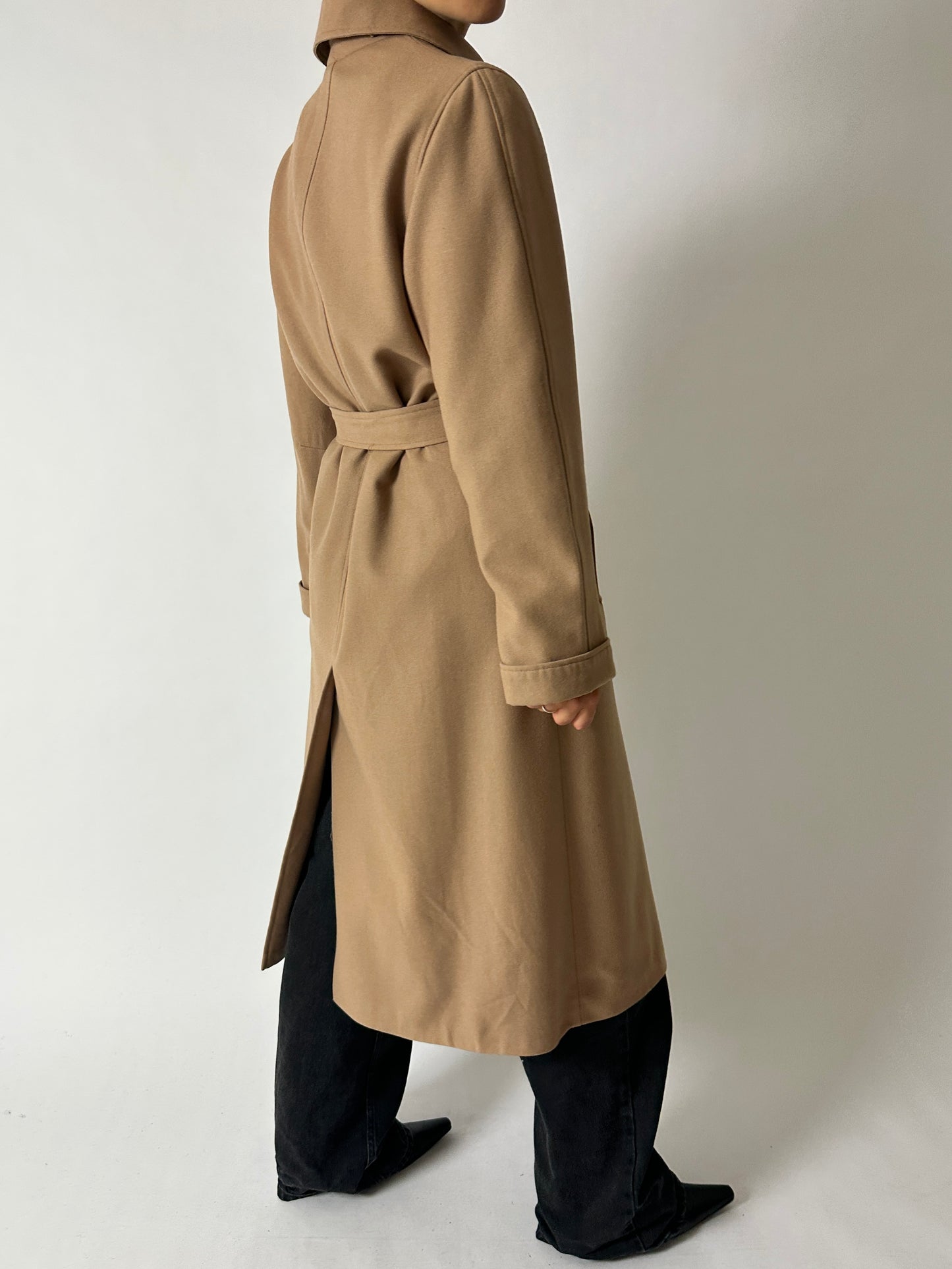 Belted wool coat | Soft camel