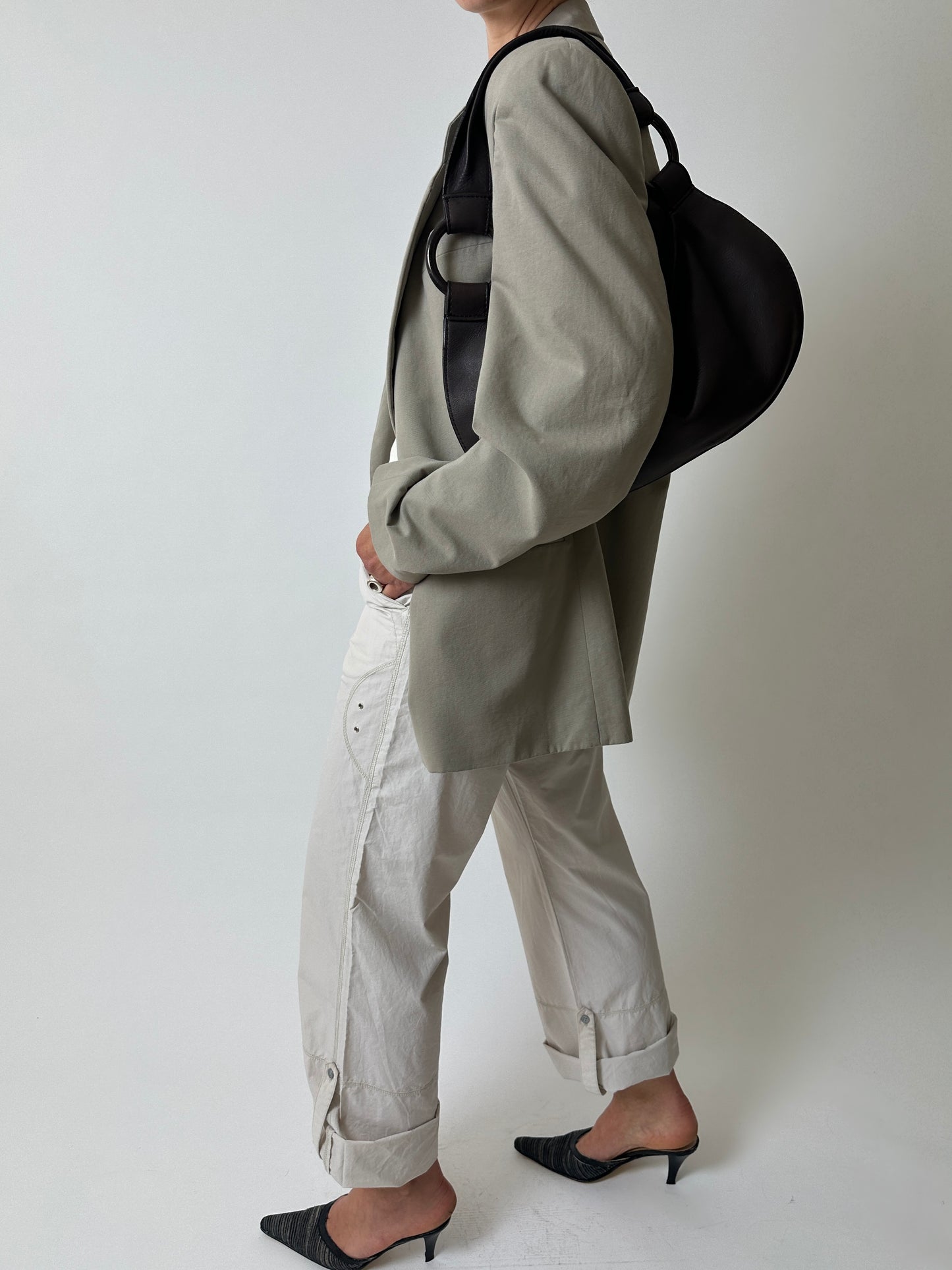 Parachute pants | Stone