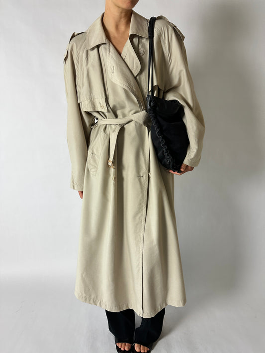 Oversized trench coat | Soft ecru