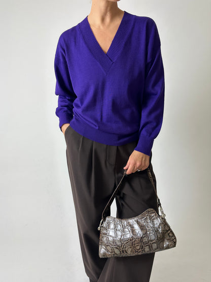 Wool v-neck jumper | Violet Blue