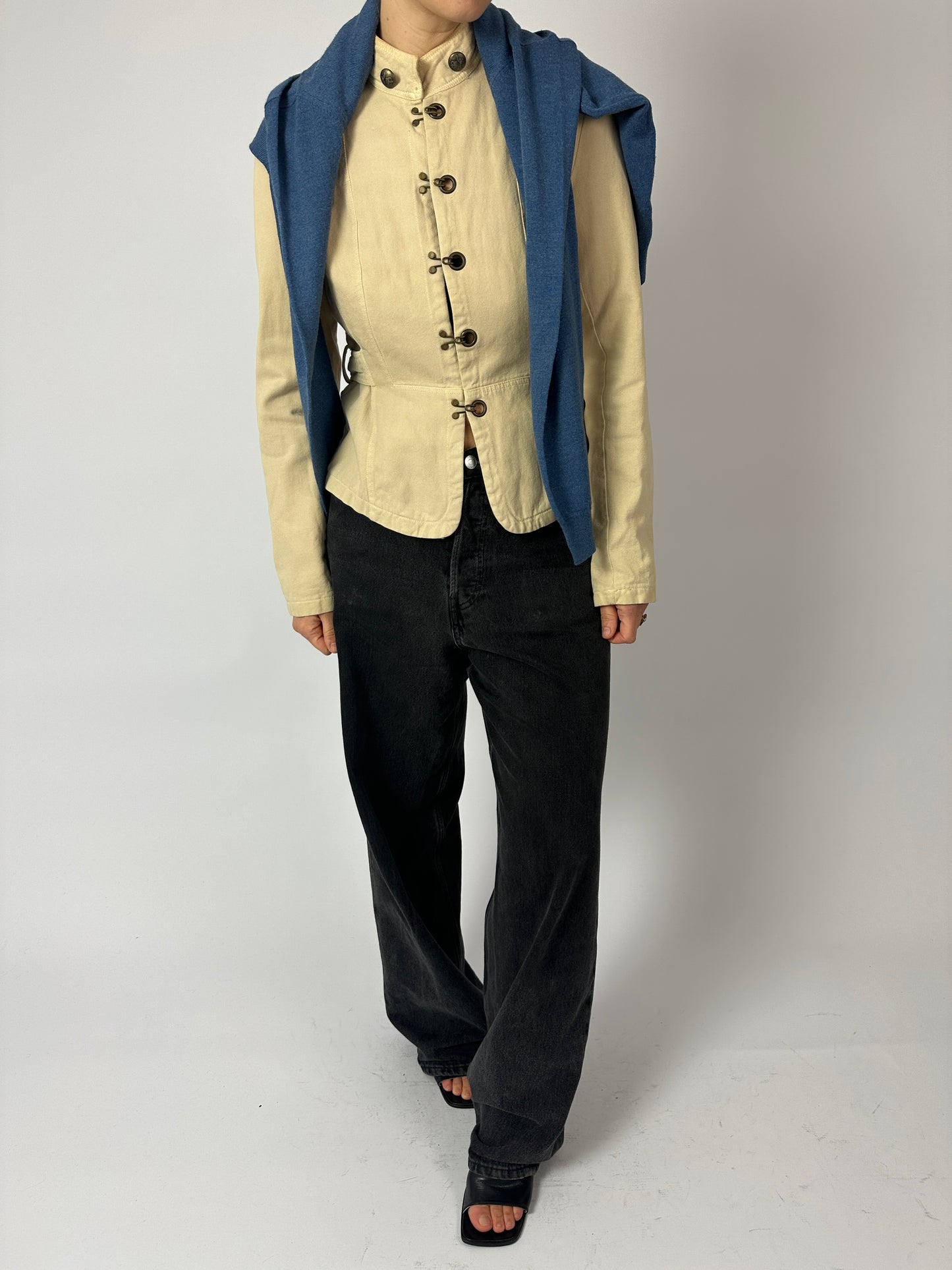 Wool blend v-neck sweater | Denim blue