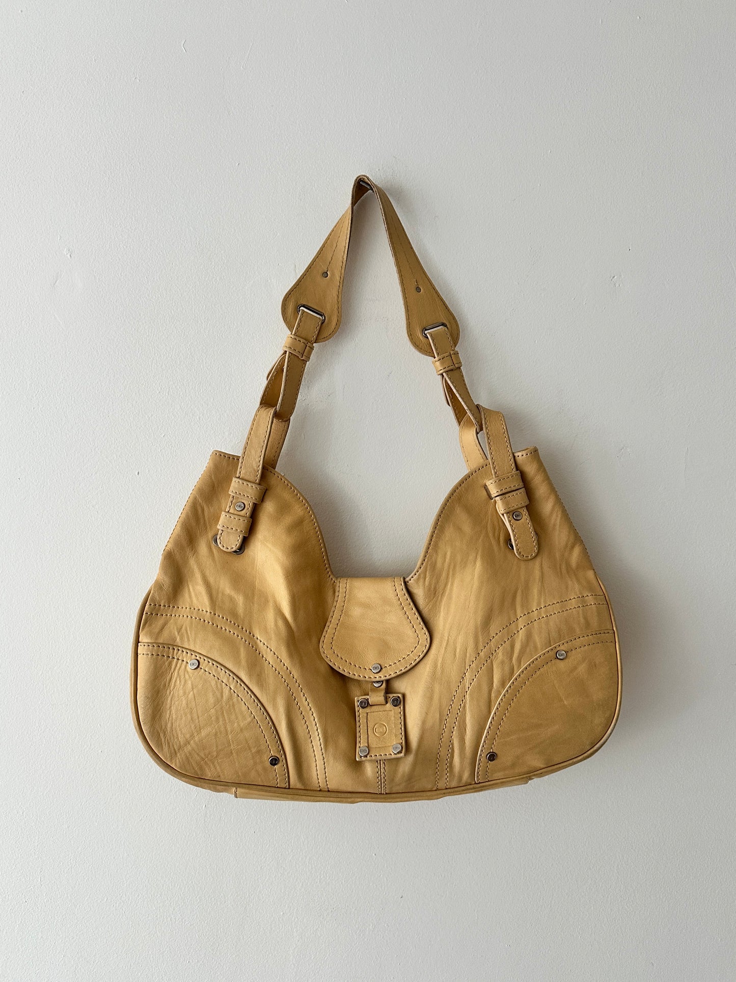 Balenciaga shoulder bag | Butter beige