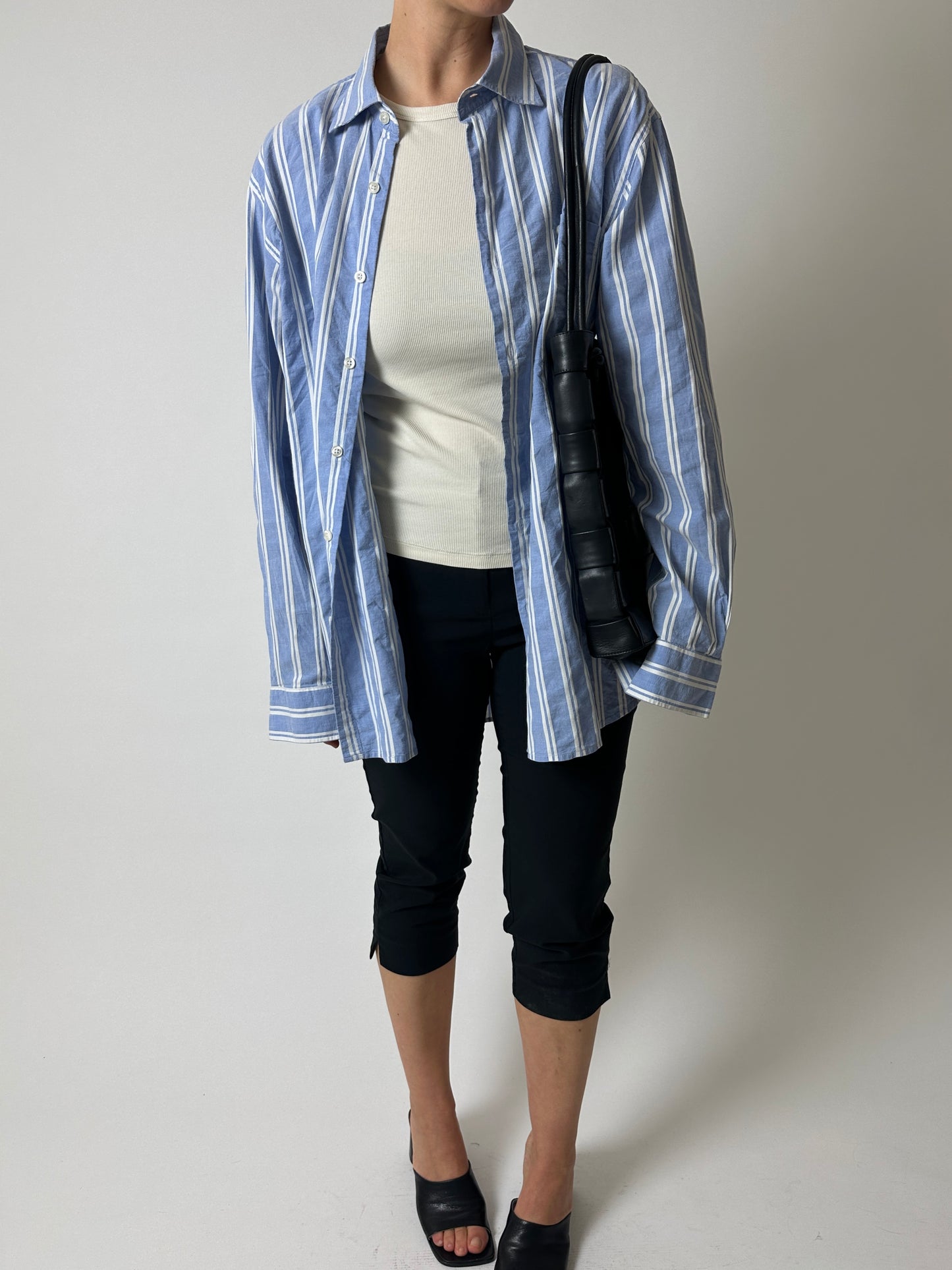Oversized striped shirt | Blue / white