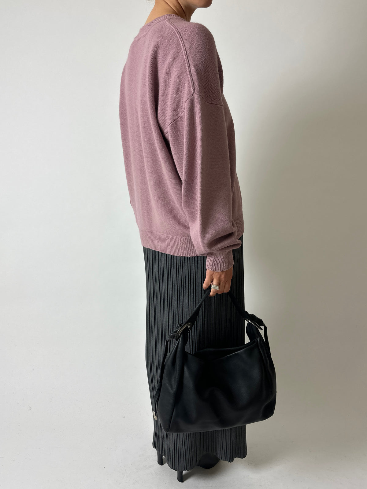 Cashmere silk v-neck jumper | Dusty Mauve