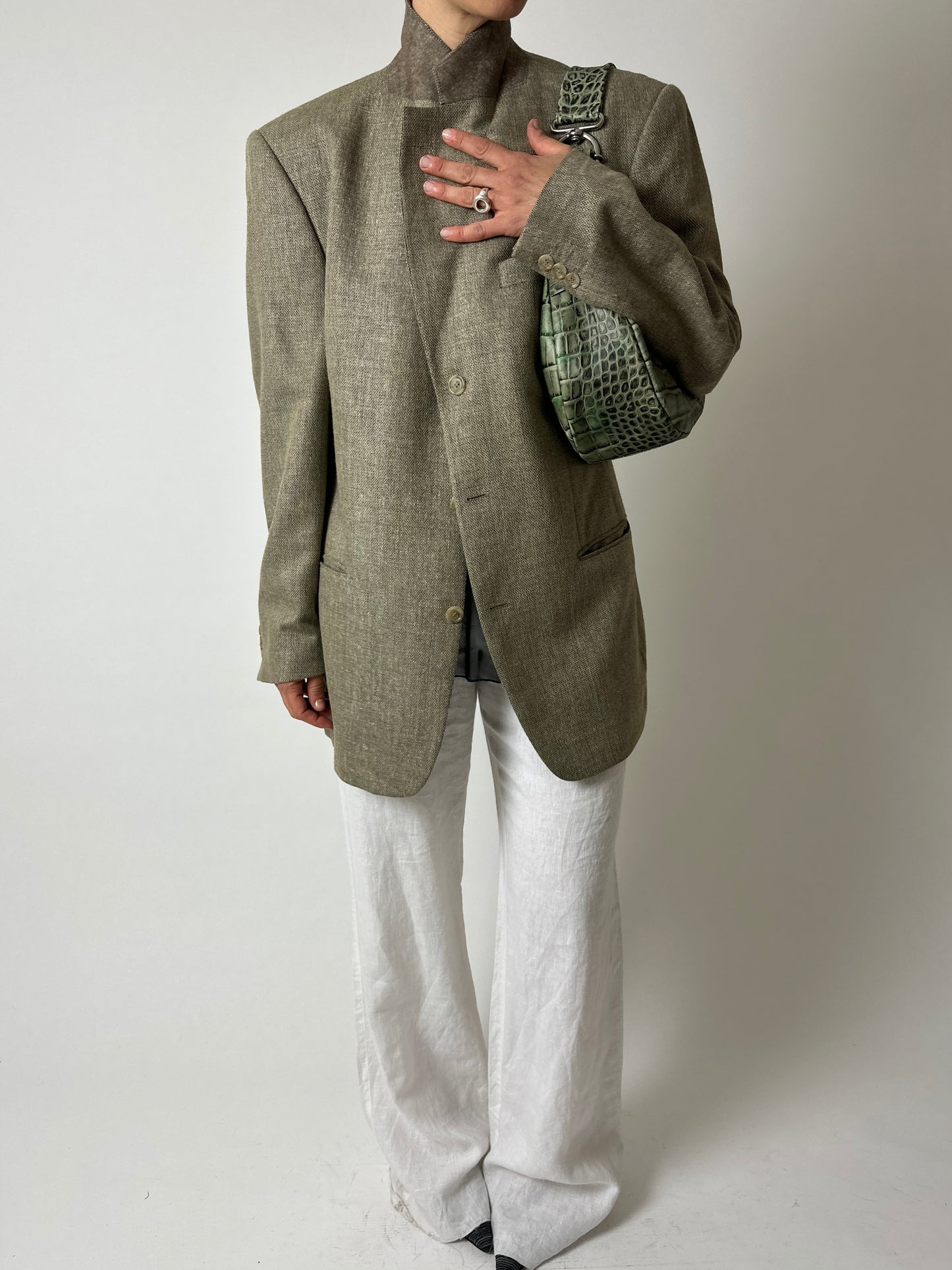 Oversized woven blazer | Beige / black