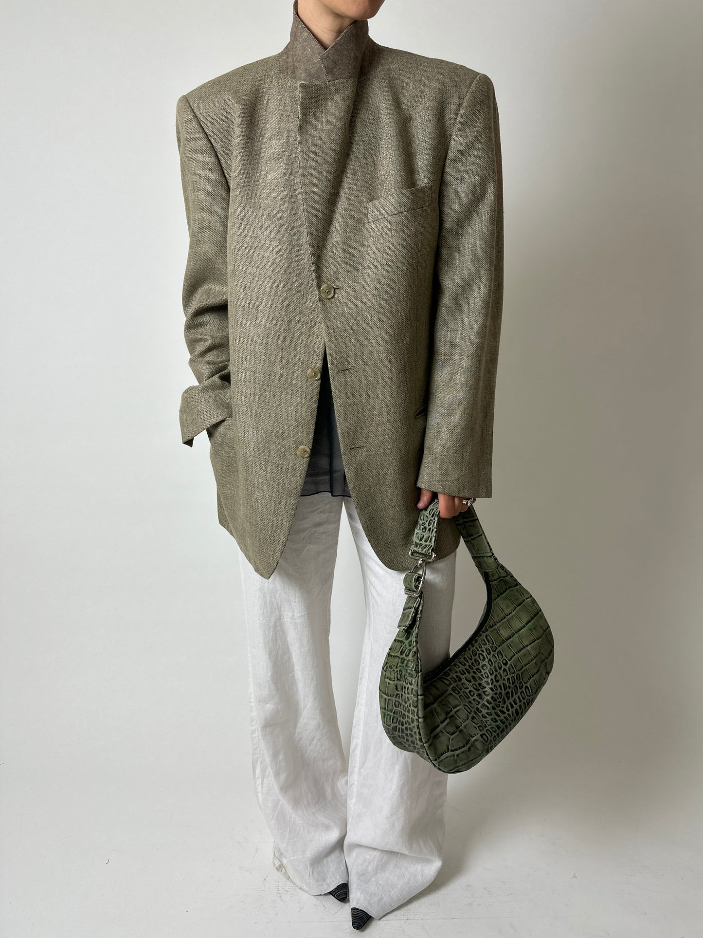 Oversized woven blazer | Beige / black